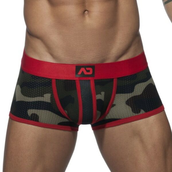 Boxer taille basse en tissu doux de type mesh, respirant, impression camouflage et bandes contrastées rouges